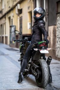 kawasaki z400 motorcycle girl