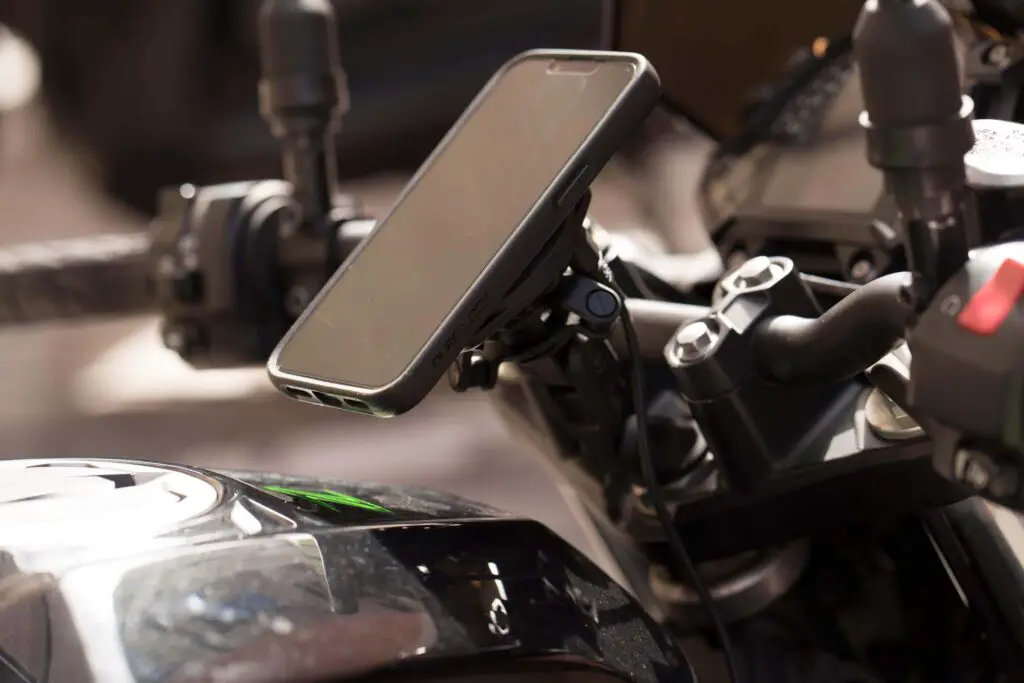 quadlock review system setup motorcycle mount